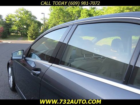 Used 2011 Mercedes-Benz C 300 4MATIC Sedan image 27
