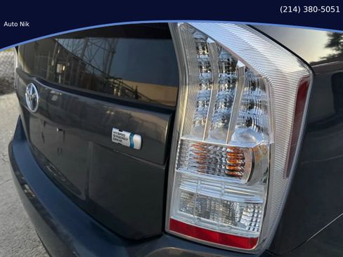 Used 2011 Toyota Prius One image 29