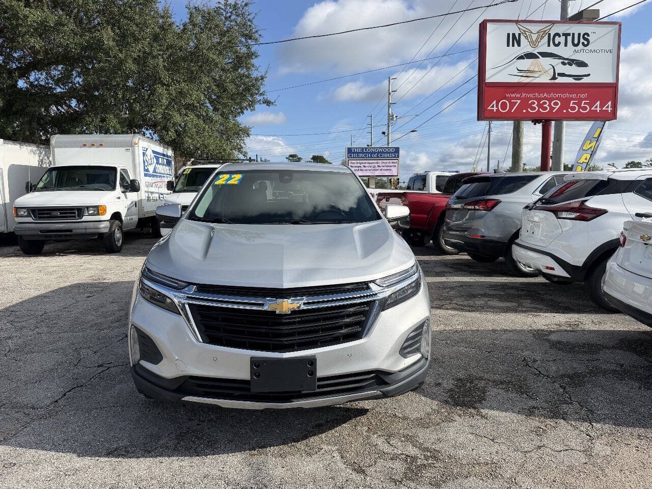 Used 2022 Chevrolet Equinox LT w/ Driver Convenience Package FWD image 4