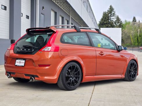 Used 2011 Volvo C30 FWD image 8