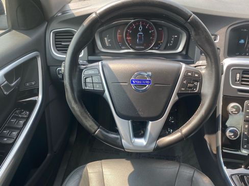 Used 2015 Volvo S60 T5 Premier w/ Convenience Package FWD image 5