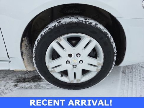 Used 2014 Chevrolet Impala LT w/ LT Sunroof Package image 50