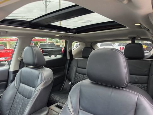 Used 2019 Nissan Murano Platinum FWD image 23
