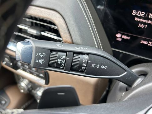 Used 2026 GMC Yukon Denali Ultimate AWD/4WD image 60