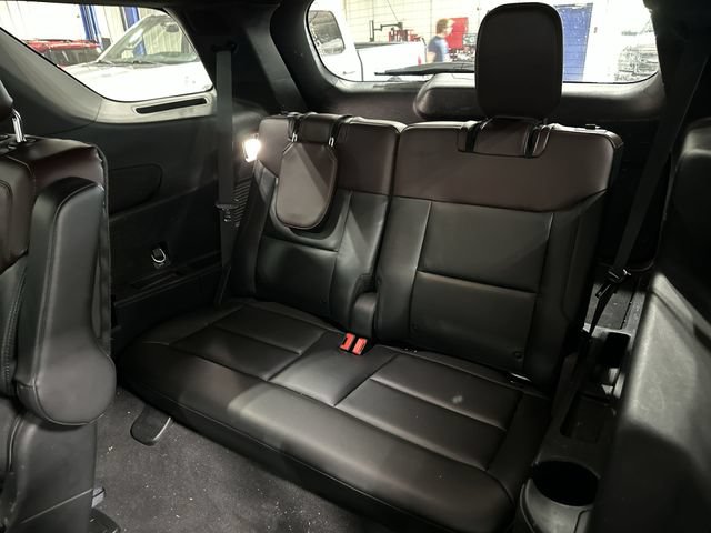 Used 2022 Ford Explorer Platinum w/ Equipment Group 601A AWD/4WD image 29