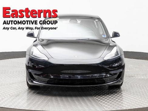 Used 2023 Tesla Model 3 Standard Range RWD image 2