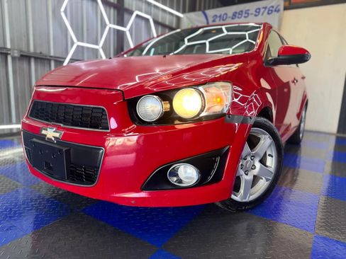 Used 2016 Chevrolet Sonic LTZ image 3