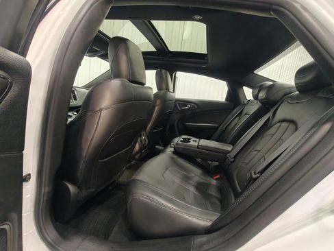 Used 2015 Chrysler 200 S w/ Navigation & Sound Group I AWD/4WD image 27