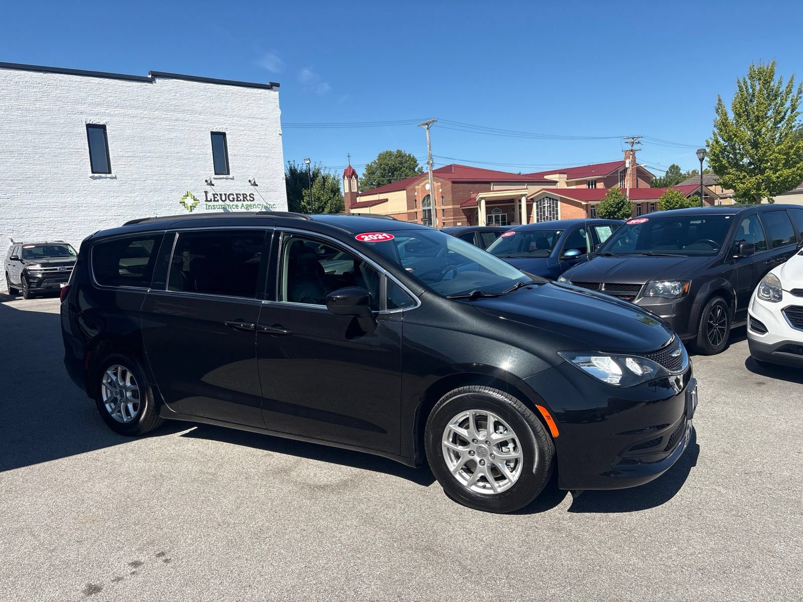 Used 2021 Chrysler Voyager Lxi FWD image 6