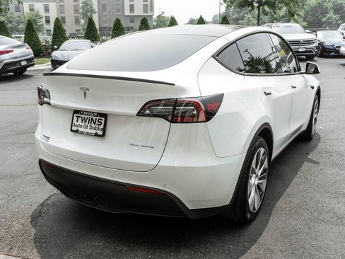 Used 2020 Tesla Model Y Long Range AWD/4WD image 30