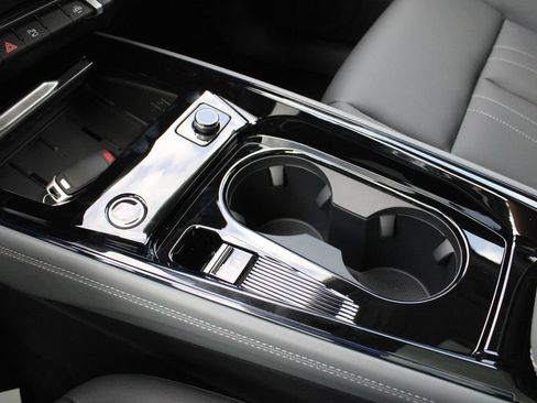 New 2026 Audi Q3 quattro 2.0T AWD/4WD image 18