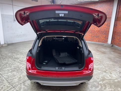 Used 2023 Lincoln Corsair Reserve image 27