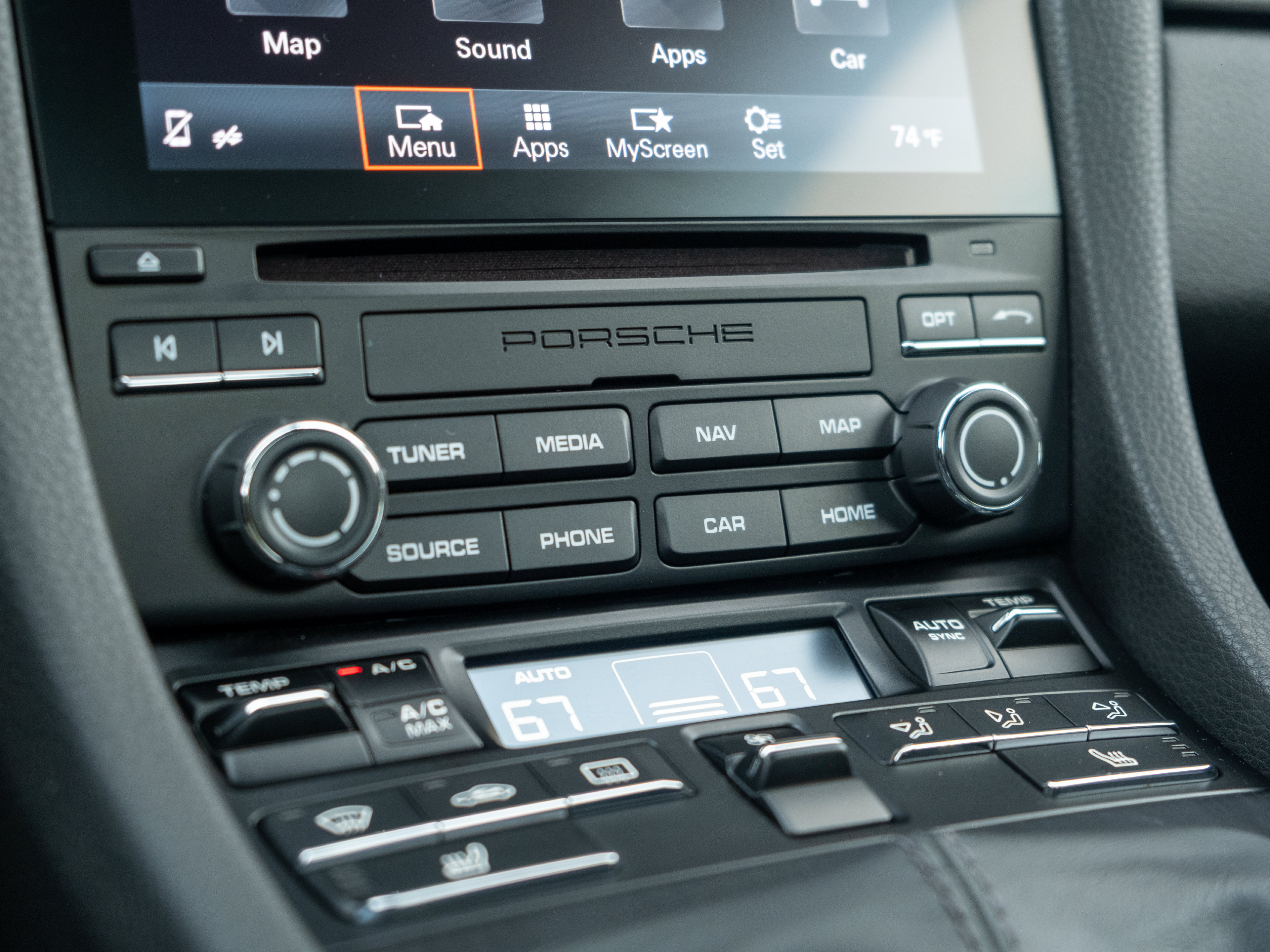Certified 2018 Porsche 911 GT3 RWD image 30