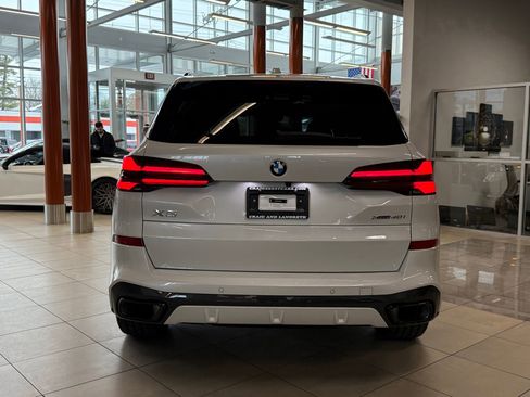 Used 2026 BMW X5 xDrive40i image 4