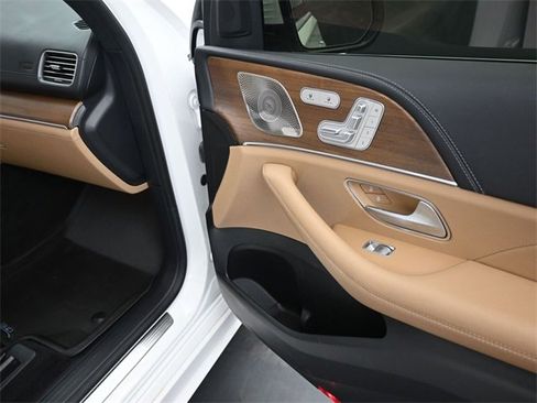 Used 2024 Mercedes-Benz GLE 350 4MATIC image 24