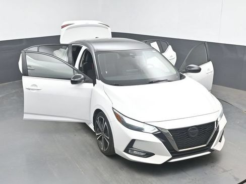 Used 2021 Nissan Sentra SR FWD image 47