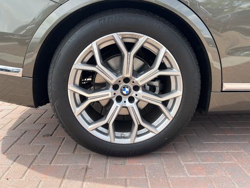 Used 2026 BMW X7 xDrive40i image 13