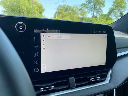 New 2025 Chevrolet Equinox LT w/ Convenience Package II image 16