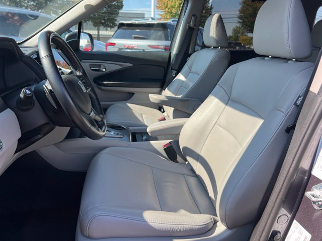 Used 2022 Honda Pilot Black Edition image 25