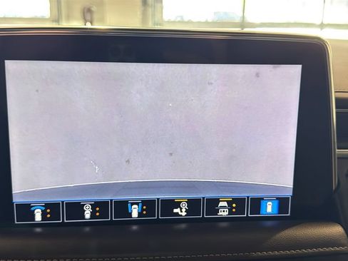 Used 2021 GMC Yukon SLT w/ SLT Luxury Plus Package AWD/4WD image 42