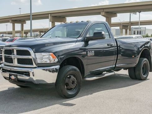 Used 2016 RAM 3500 Tradesman w/ Chrome Appearance Group image 6
