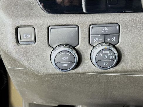 Certified 2024 GMC Sierra 1500 Elevation w/ Preferred Package RWD image 10