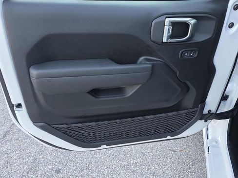 New 2026 Jeep Wrangler Unlimited Sport AWD/4WD image 32