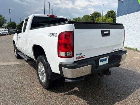 Used 2011 GMC Sierra 2500 SLT w/ SLT Convenience Package AWD/4WD image 3