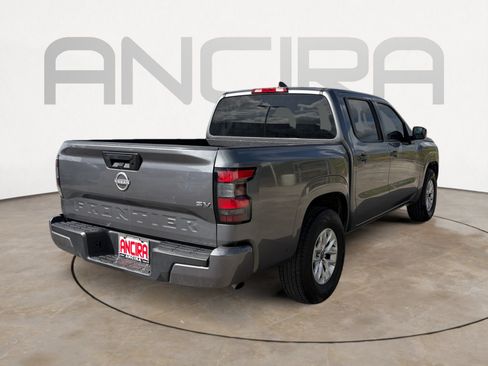 Used 2024 Nissan Frontier SV RWD image 10