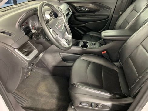 Used 2024 GMC Terrain SLT FWD image 23