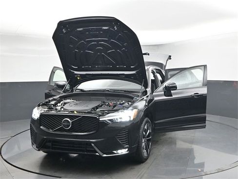 New 2026 Volvo XC60 B5 Plus w/ Protection Package Premier image 55