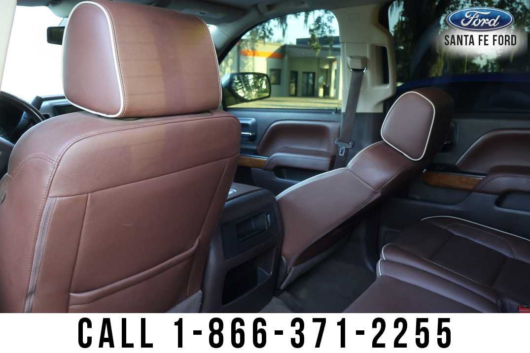 Used 2017 Chevrolet Silverado 1500 High Country AWD/4WD image 17