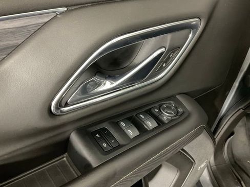 Used 2021 GMC Yukon SLT w/ SLT Luxury Plus Package AWD/4WD image 27