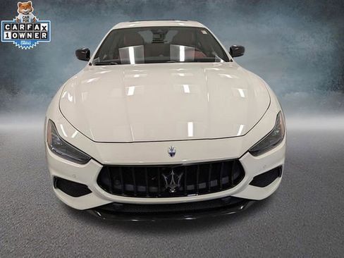 Used 2023 Maserati Ghibli Modena Q4 AWD/4WD image 2