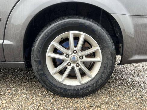 Used 2015 Dodge Grand Caravan SXT FWD image 5