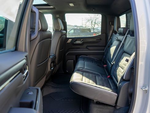 New 2026 GMC Sierra 1500 AT4X w/ AT4X AEV Edition image 13