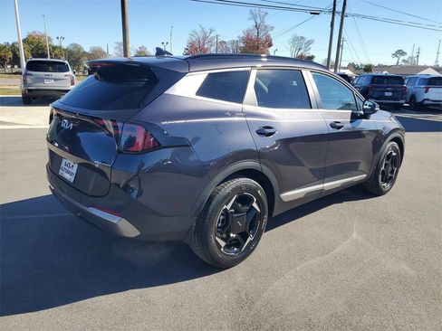 New 2026 Kia Sportage EX image 4