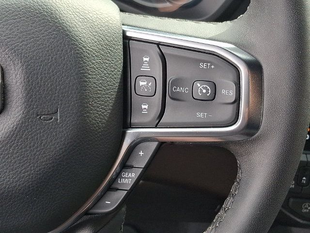 Used 2026 RAM 1500 Laramie AWD/4WD image 24