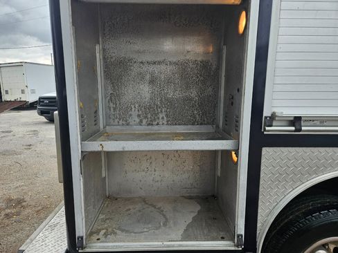 Used 2000 Ford F350 2WD Regular Cab DRW Super Duty image 28