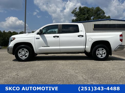 Used 2021 Toyota Tundra SR5 image 2