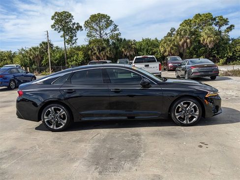 Certified 2022 Kia K5 EX image 10