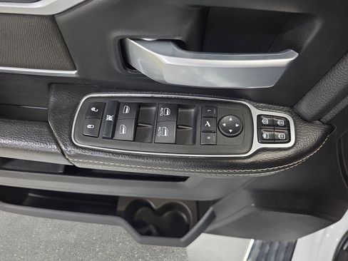 Used 2024 RAM 2500 Big Horn image 26