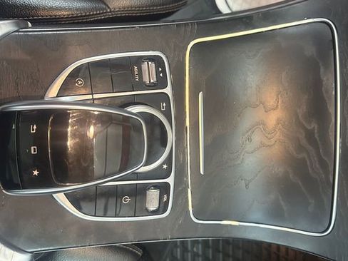 Used 2015 Mercedes-Benz C 300 4MATIC Sedan image 17
