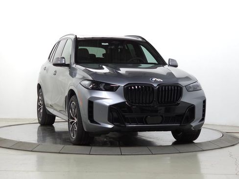 Used 2026 BMW X5 xDrive40i w/ M Sport Package AWD/4WD image 1