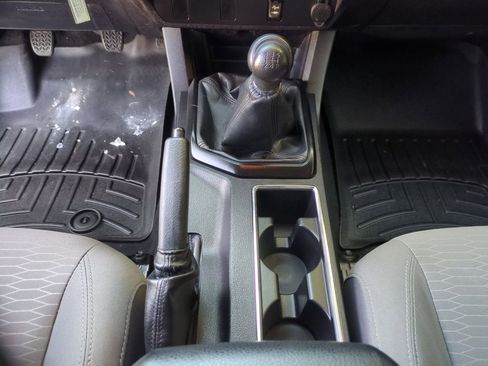 Used 2016 Toyota Tacoma SR w/ SR Convenience Package image 13