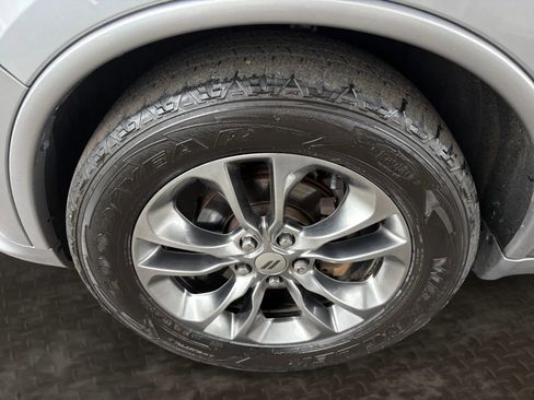 Used 2019 Dodge Durango GT AWD/4WD image 37