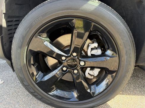 Used 2023 Jeep Grand Cherokee L Altitude image 30