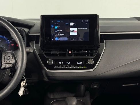 Used 2026 Toyota Corolla LE image 22