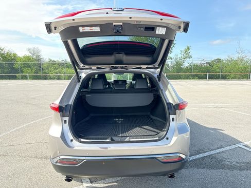 Used 2021 Toyota Venza Limited w/ Advanced Technology Package AWD/4WD image 20