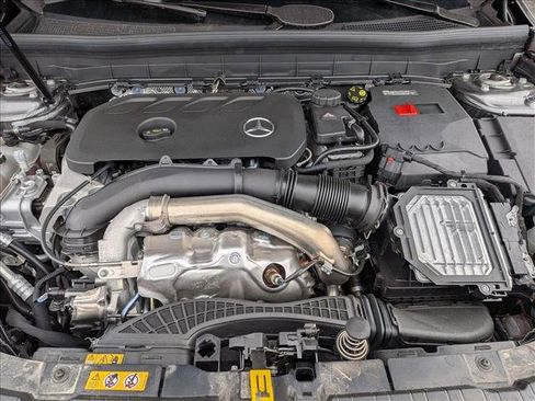 New 2026 Mercedes-Benz GLB 250 4MATIC image 17